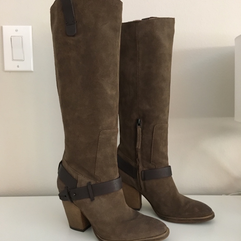 Dolce Vita Western Style Suede Boots